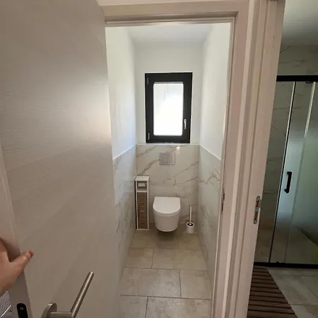 Holiday home Maison Independante Entre Et Montagne