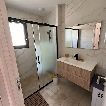 Maison Independante Entre Et Montagne Holiday home Prunelli-di-Fiumorbo