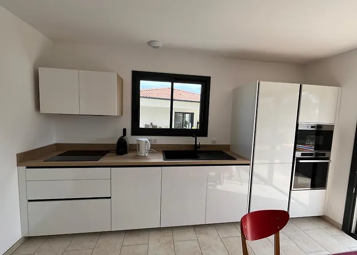 Prázdninový dům Maison Independante Entre Et Montagne